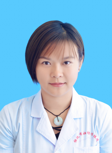 兒童保健科副主任醫師 蒲靜