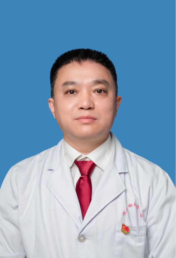 急診/兒一科副主任醫師 黃鴻