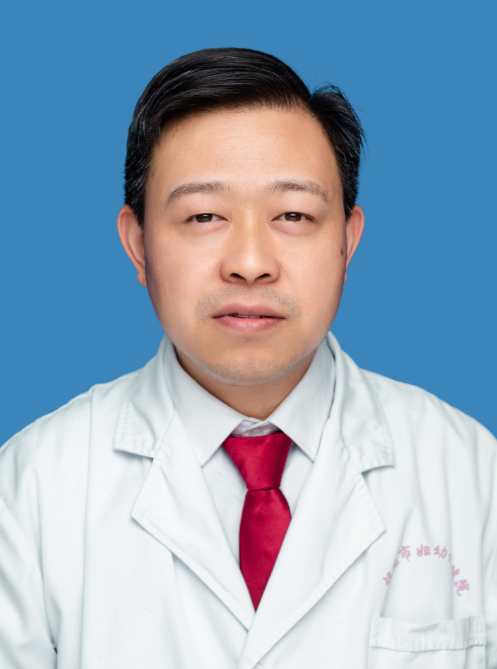 醫學檢驗中心副主任檢驗師 吳世園